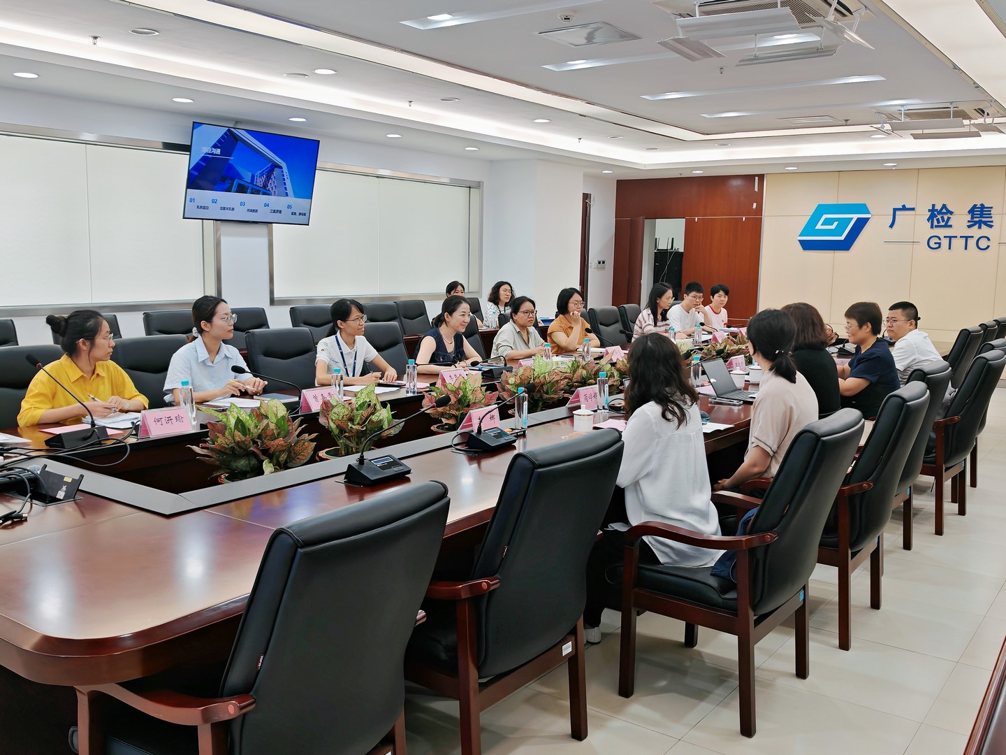 a39cdb3ef82a4b7e73896eca2b4bb82e_rm8m.jpg a39cdb3ef82a4b7e73896eca2b4bb82e_rm8m.jpg